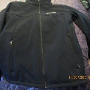 Columbia black jacket large youth  hardly worn
